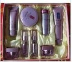 供應(yīng)唯真火爆化妝品 護膚品 彩妝 廠家直銷價3折批發(fā)價格 廠家 圖片